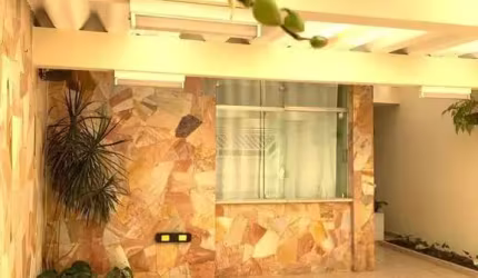 Sobrado à à venda 3 quartos quartos em Santo André - 1.250.000,00