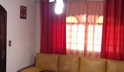 Sobrado à à venda 3 quartos quartos em Santo André - 535.000,00