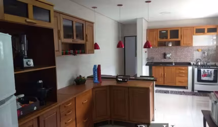 Casa à à venda 3 quartos quartos em São Bernardo do Campo - 640.000,00