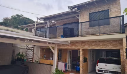 Terreno com 3 Casas -  350 m² - Ressacada - Itajaí/SC