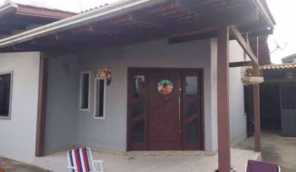 Casa - 2 Suítes + 1 Demi Suíte - 172 m² - São Vicente - Itajaí/SC