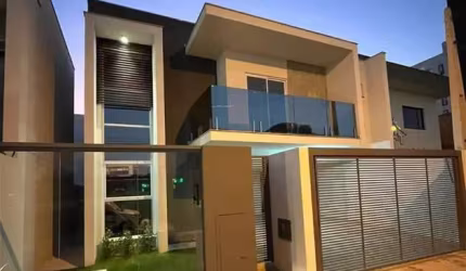 Casa - 3 Suítes - 161m² - São João - Itajaí