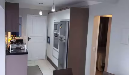 Linda Casa em Condominio - Mobiliado - Espinheiros - Itajai/SC