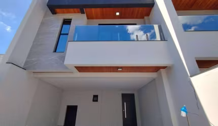 Sobrado Triplex - 3 Suítes - 236 m² - Centro - Itajaí/SC