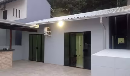 Casa - 1 Suíte + 3 Qt - 230 m² - Fazenda - Itajaí/SC