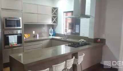 Casa - 4 Suítes - 350 m² - 4 vagas - Fazenda - Itajaí/SC