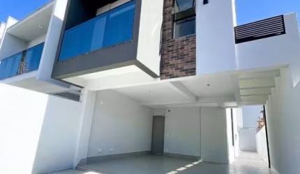Sobrado Alto Padrão - 3 Suítes - 155 m² - Centro - Itajaí/SC