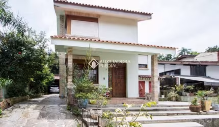 Casa com 3 quartos à venda na Rua Fernando Borba, 260, Ipanema, Porto Alegre, 245 m2 por R$ 800.000