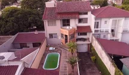 Casa com 3 quartos à venda na Rua Gregório da Fonseca, 167, Nonoai, Porto Alegre, 200 m2 por R$ 667.800