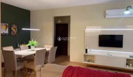 Apartamento com 4 quartos à venda na Rua Mariante, 1076, Rio Branco, Porto Alegre, 133 m2 por R$ 549.000