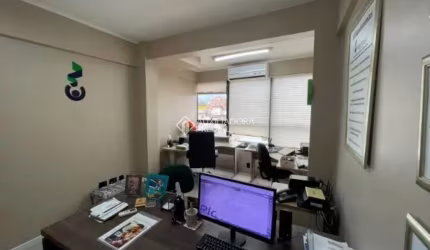 Sala comercial à venda na Rua Jari, 89, Passo da Areia, Porto Alegre, 27 m2 por R$ 149.000