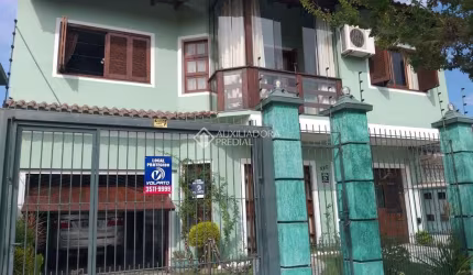 Casa com 5 quartos à venda na Rua Doutor Telmo Vergara, 554, Partenon, Porto Alegre, 331 m2 por R$ 1.199.000