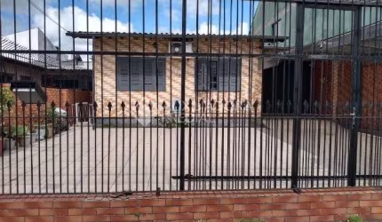 Casa em condomínio fechado com 4 quartos à venda na Avenida Vinte e Um de Abril, 1098, Sarandi, Porto Alegre, 160 m2 por R$ 430.000