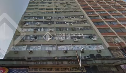 Apartamento com 1 quarto para alugar na Rua Voluntários da Pátria, 595, Centro Histórico, Porto Alegre, 52 m2 por R$ 1.200