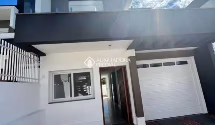 Casa com 2 quartos à venda na Rua Doutor Gezza Keppich, 408, Feitoria, São Leopoldo, 141 m2 por R$ 525.000