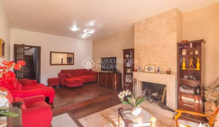 Casa com 5 quartos à venda na Rua Padre Alberto Braun, 383, Cristo Rei, São Leopoldo, 290 m2 por R$ 851.000