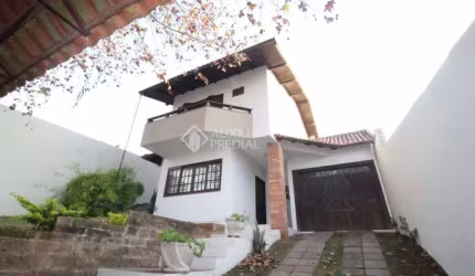 Casa com 2 quartos à venda na Rua Arthur Berger, 57, Jardim América, São Leopoldo, 131 m2 por R$ 750.000