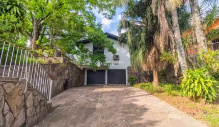 Casa com 4 quartos à venda na Avenida Feitoria, 1970, Pinheiro, São Leopoldo, 175 m2 por R$ 2.700.000