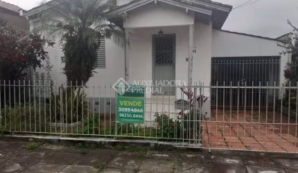 Casa com 2 quartos à venda na Rua Estácio de Sá, 108, Pinheiro, São Leopoldo, 60 m2 por R$ 256.000