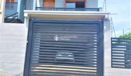 Casa com 2 quartos à venda na Rua Alvarenga Peixoto, 180, Rincão dos Ilhéus, Estância Velha, 150 m2 por R$ 474.050