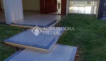 Casa com 3 quartos à venda na GARIBALDI FAGUNDES, 56, Campestre, São Leopoldo, 180 m2 por R$ 1.250.000