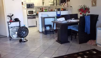 Casa com 3 quartos à venda na Rua Capivari, 144, Campestre, São Leopoldo, 124 m2 por R$ 371.000