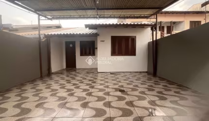 Casa com 2 quartos à venda na Rua Irma Santos, 442, Santos Dumont, São Leopoldo, 68 m2 por R$ 249.900
