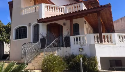 Casa com 4 quartos à venda na José Amadeu Orestes Pergola, 366, Vila Santista, Atibaia, 212 m2 por R$ 1.696.000