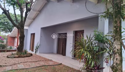Casa com 3 quartos à venda na Rua Santo Afonso, 234, Padre Reus, São Leopoldo, 255 m2 por R$ 850.000