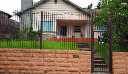 Casa com 3 quartos à venda na Rua Bento Gonçalves, 1599, Centro, São Leopoldo, 1698 m2 por R$ 2.850.000