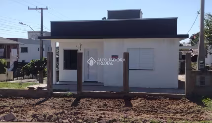 Casa com 2 quartos à venda na Rua Christiano Zimmermann, 372, Feitoria, São Leopoldo, 45 m2 por R$ 350.000