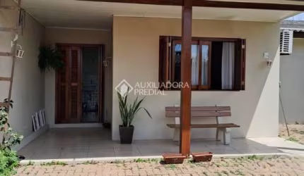 Casa com 3 quartos à venda na Rua Fernando Abott, 64, Rio dos Sinos, São Leopoldo, 103 m2 por R$ 240.000