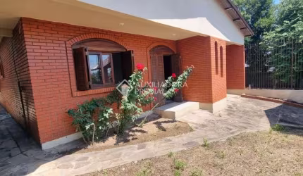 Casa com 2 quartos à venda na Rio São Francisco, 133, Arroio da Manteiga, São Leopoldo, 117 m2 por R$ 680.000