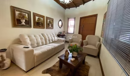 Casa com 4 quartos à venda na Viamão, 181, Santa Teresa, São Leopoldo, 213 m2 por R$ 700.000
