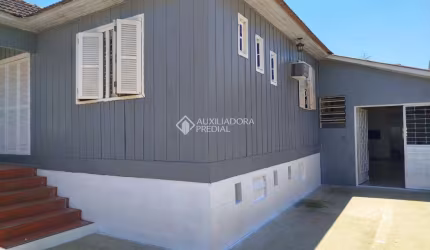 Casa com 3 quartos à venda na Eça de Queiroz, 125, Campina, São Leopoldo, 112 m2 por R$ 235.000
