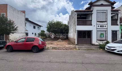 Casa com 3 quartos à venda na Rua São Francisco, 395, Centro, São Leopoldo, 370 m2 por R$ 890.000