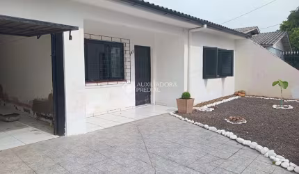 Casa com 3 quartos à venda na Laguna, 141, Campina, São Leopoldo, 105 m2 por R$ 477.000