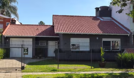 Casa com 2 quartos à venda na Rua Pedro Américo, 186, São José, São Leopoldo, 139 m2 por R$ 980.000