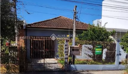 Casa com 2 quartos à venda na Rua João Alfredo Panitz, 90, Centro, São Leopoldo, 72 m2 por R$ 450.000