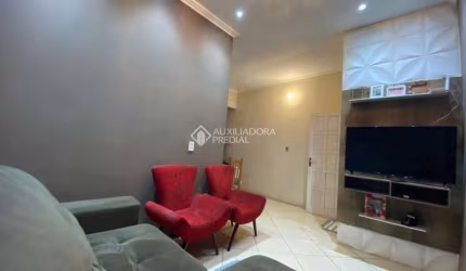 Casa com 2 quartos à venda na Rua Doutor Victor Otto Schmidt, 245, Campestre, São Leopoldo, 55 m2 por R$ 350.000