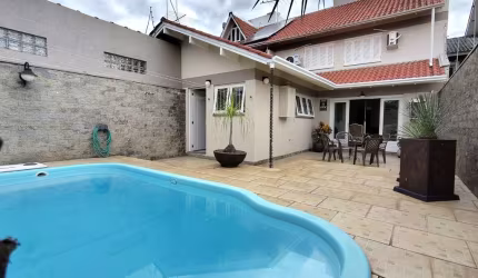 Casa com 3 quartos à venda na Rua Adelino Ferraz, 227, São José, São Leopoldo, 175 m2 por R$ 975.000