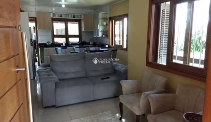 Casa com 3 quartos à venda na Rua Olga Kampf, 70, Scharlau, São Leopoldo, 84 m2 por R$ 650.000