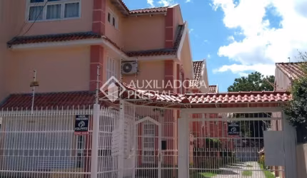Casa em condomínio fechado com 3 quartos à venda na Rua Tamandaré, 1156, Camaquã, Porto Alegre, 242 m2 por R$ 690.000