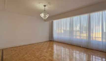 Apartamento com 3 quartos à venda na Rua Duque de Caxias, 1405, Centro Histórico, Porto Alegre, 170 m2 por R$ 590.000