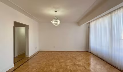 Apartamento com 3 quartos à venda na Rua Duque de Caxias, 1405, Centro Histórico, Porto Alegre, 170 m2 por R$ 590.000