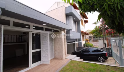 Casa em condomínio fechado com 3 quartos à venda na Avenida Benno Mentz, 1689, Vila Ipiranga, Porto Alegre, 213 m2 por R$ 1.650.000