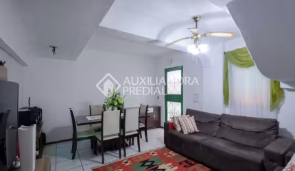 Casa em condomínio fechado com 3 quartos à venda na Rua Barão do Triunfo, 588, Menino Deus, Porto Alegre, 165 m2 por R$ 800.000