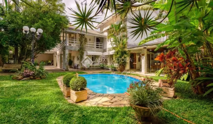 Casa com 4 quartos à venda na Rua Leblon, 147, Ipanema, Porto Alegre, 506 m2 por R$ 2.500.000