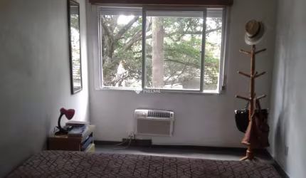 Apartamento com 2 quartos à venda na Rua Marechal Hermes, 155, Camaquã, Porto Alegre, 53 m2 por R$ 180.000