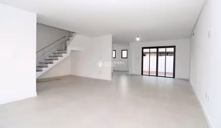 Casa em condomínio fechado com 3 quartos à venda na Rua Sinai, 41, Ipanema, Porto Alegre, 151 m2 por R$ 949.000